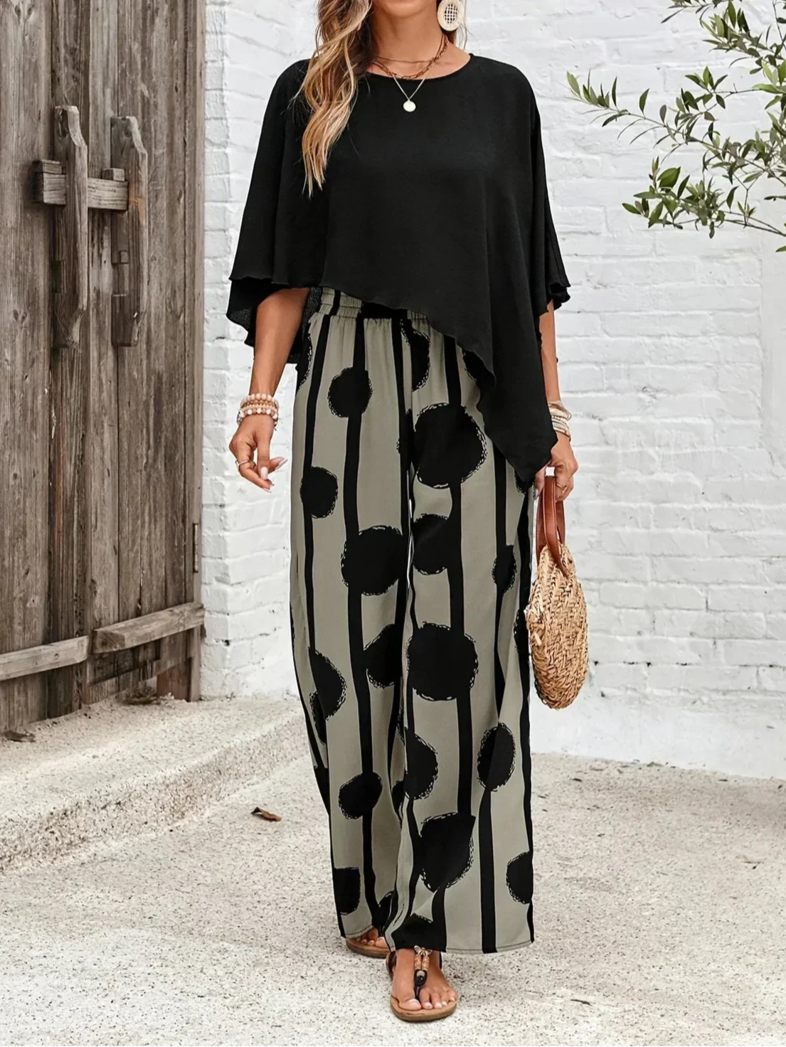 Valeriana™ | Conjunto con top asimétrico y pantalones boho