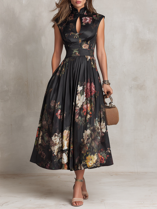 Patricia | Vestido midi plisado de satén negro con estampado floral